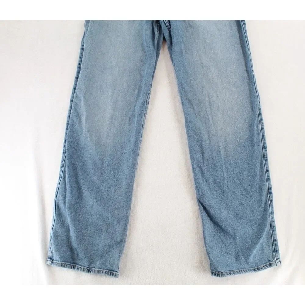 Hollister Women’s 5R Ultra High Rise Dad Jeans 27x31 Light Wash Cargo Utility - Picture 3 of 11